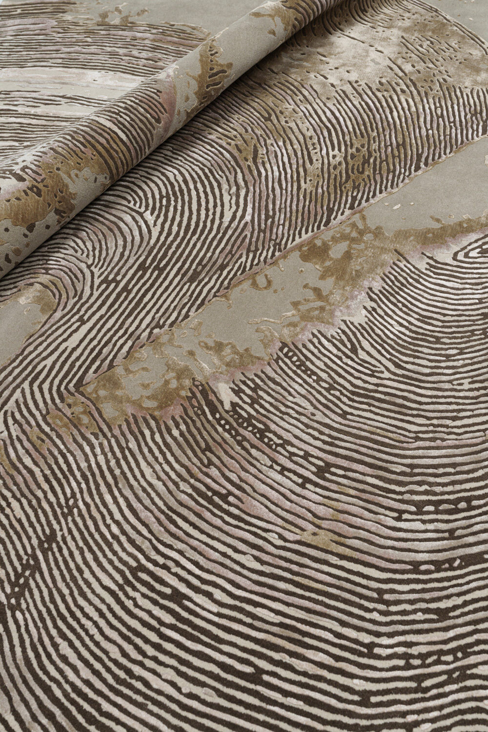 Tapis de luxe design et haut de gamme sur mesure • Ridge