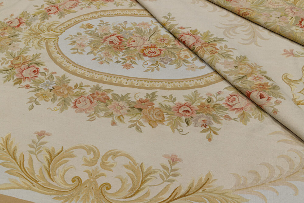 Tapis de luxe design et haut de gamme sur mesure • Saint Clair
