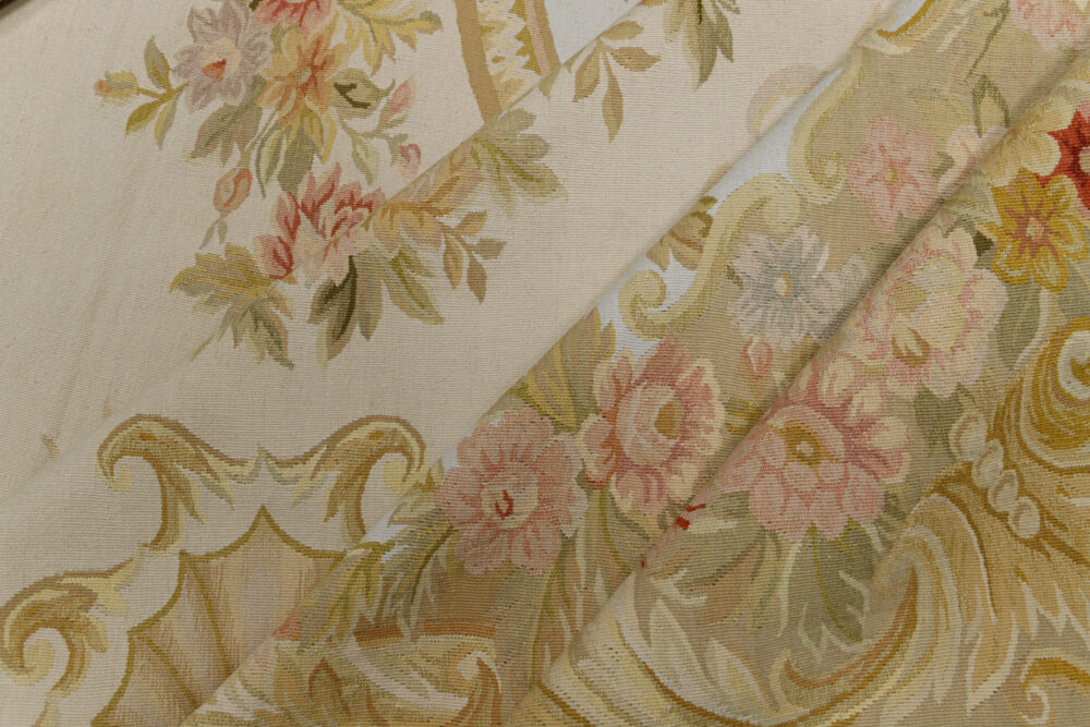 Tapis de luxe design et haut de gamme sur mesure • Saint Clair