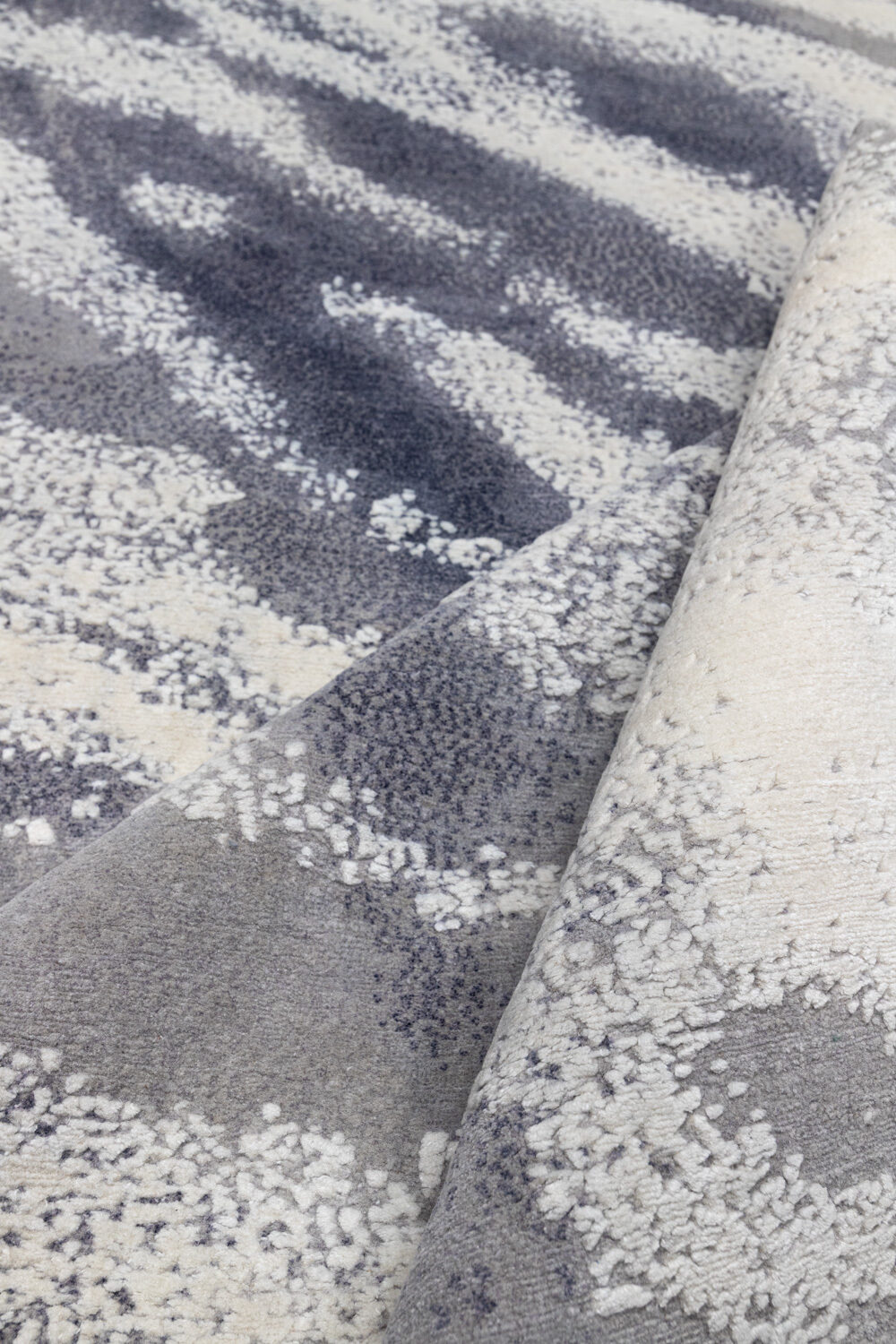 Tapis de luxe design et haut de gamme sur mesure • VELOUR