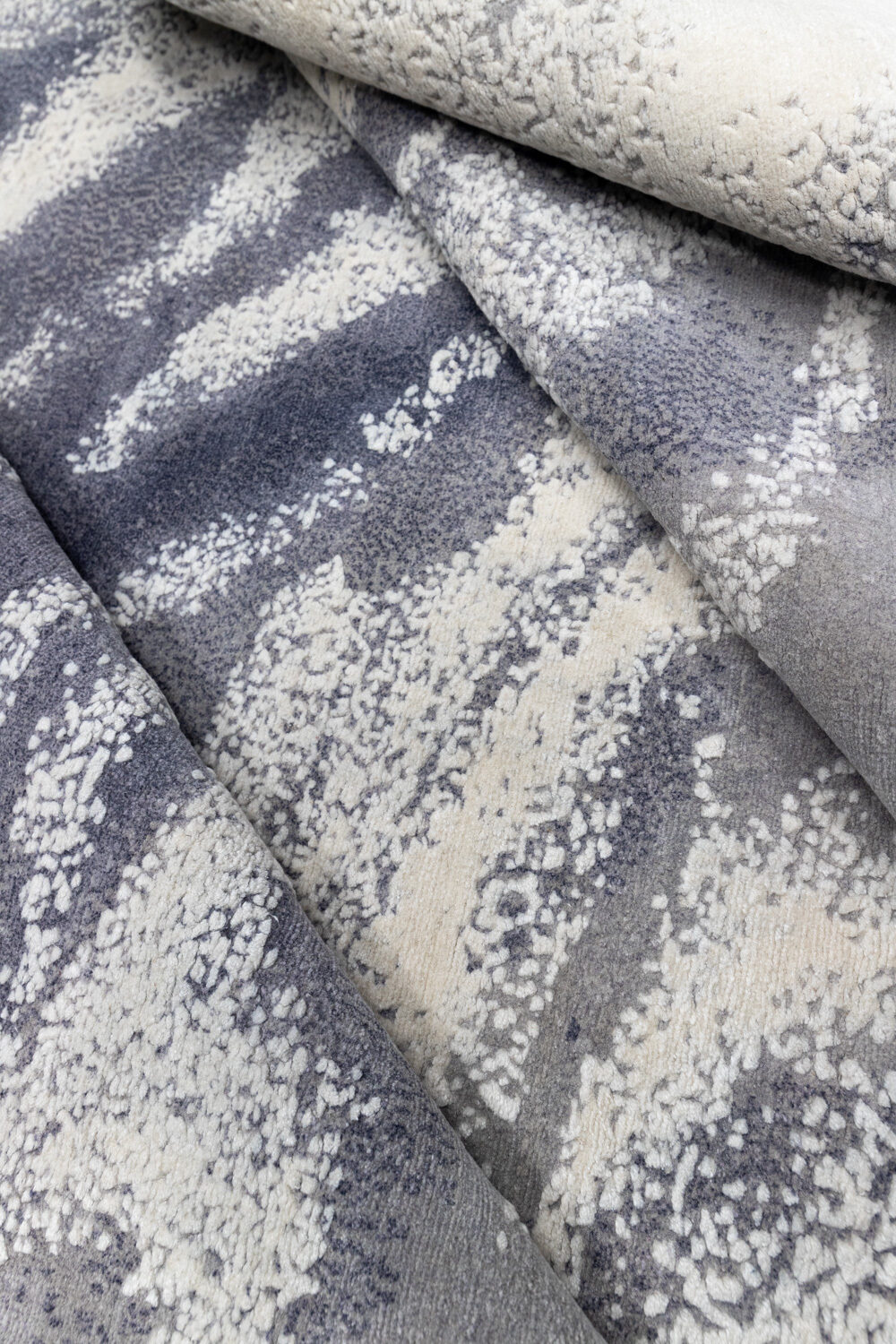 Tapis de luxe design et haut de gamme sur mesure • VELOUR