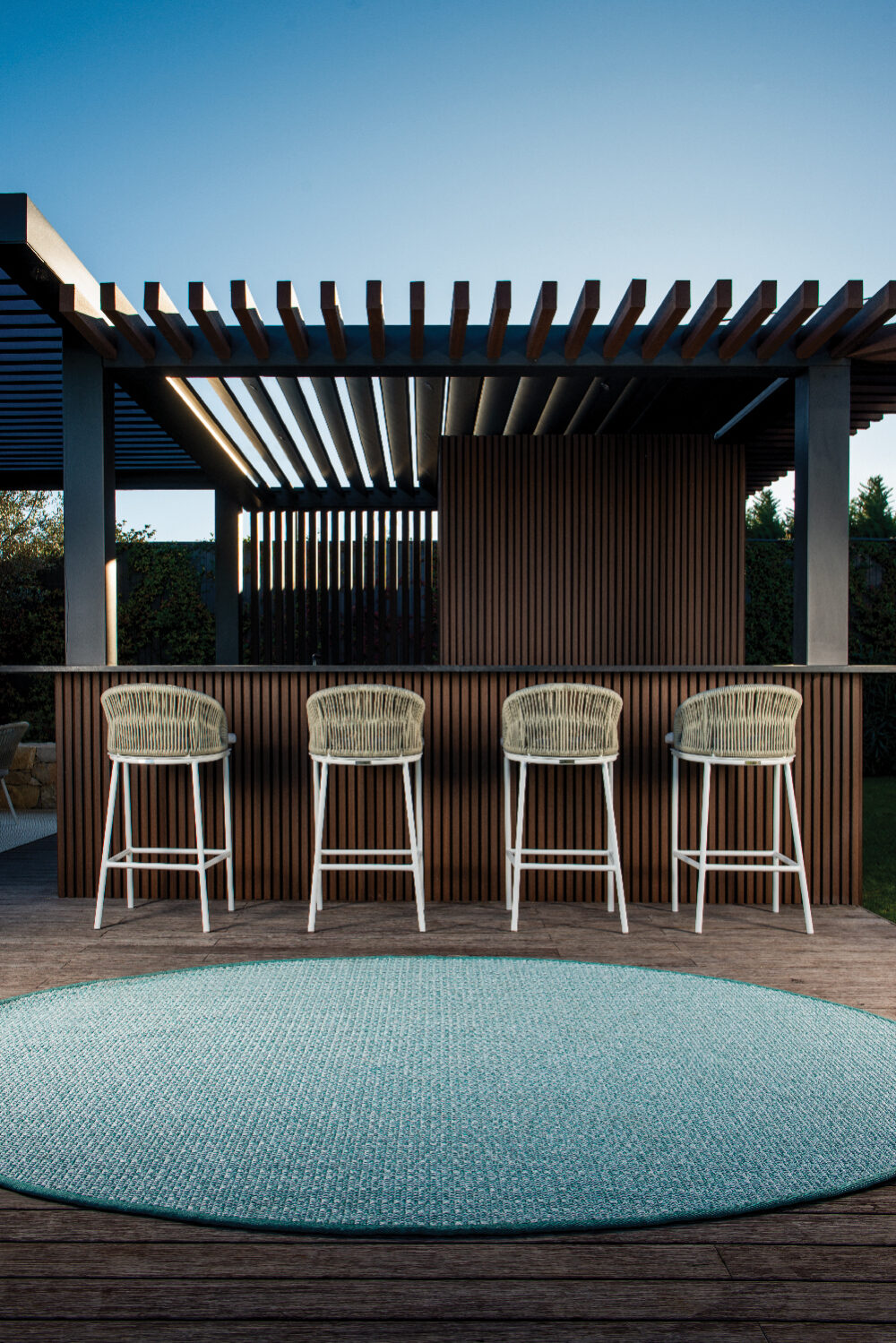 Tapis de luxe design et haut de gamme sur mesure • VICT