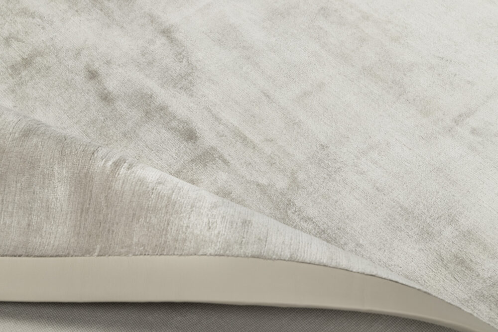 Tapis de luxe design et haut de gamme sur mesure • Whisper